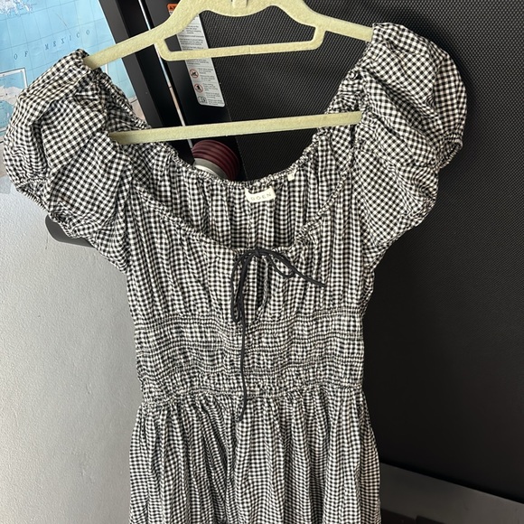 Doen Quinn Dress - Picture 6 of 17